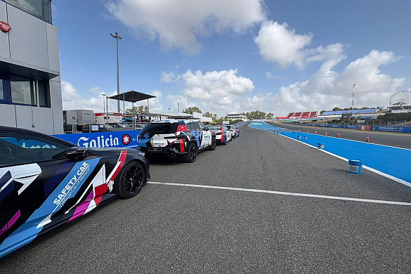 Mapecoat TNS Race Track – profesionāls pretslīdes pārklājums autosporta un motosporta sacīkšu trasēm